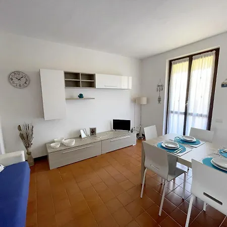 Erika By La Via Del Mare Viaggi E Vacanze Apartment Villasimius